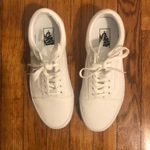 NEW White Vans Old Skools